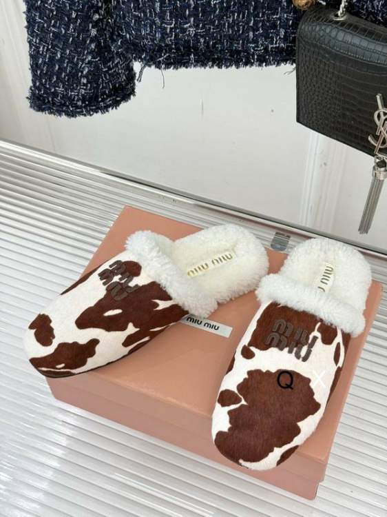 Picture of Miumiu Shoes _SKUMiuMiusz35-40JX1100217914